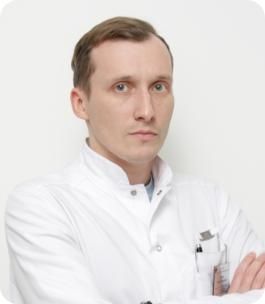 Деркач Степан Михайлович, заведующий кабинетом физиотерапии СПб ГБУЗ ГМПБ №2